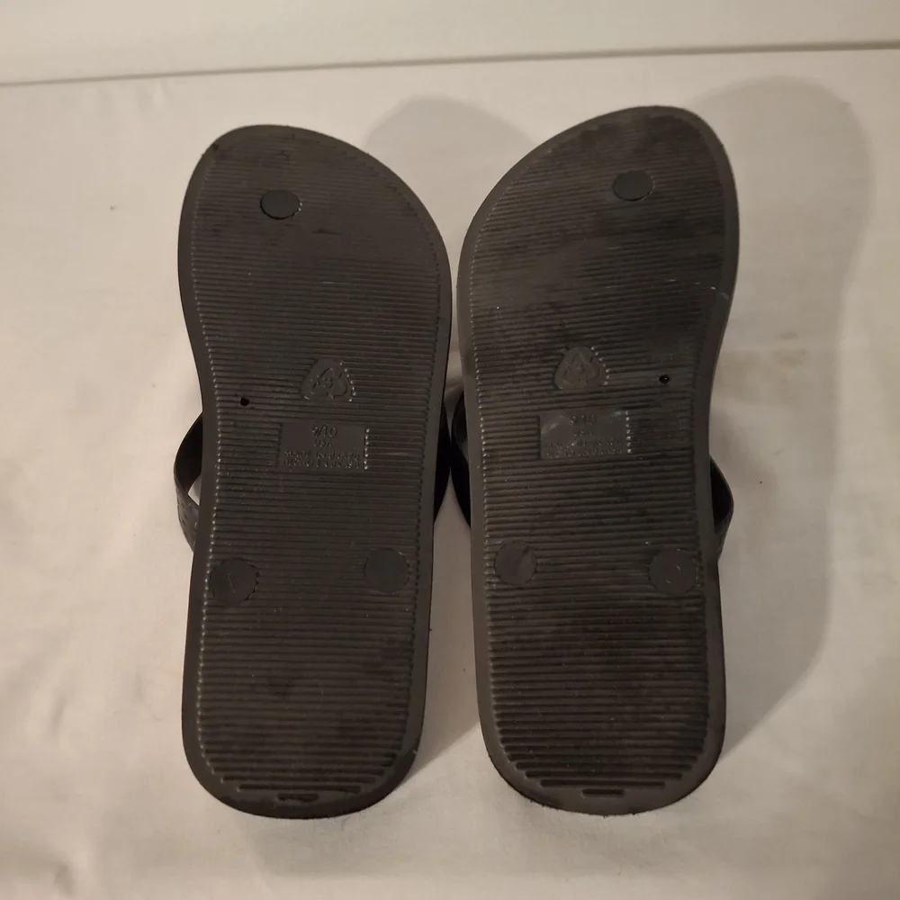 OP Black and Gray Flip-Flops